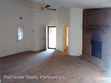 Building Photo - 3 br, 2 bath House - 123 - B Deerfield