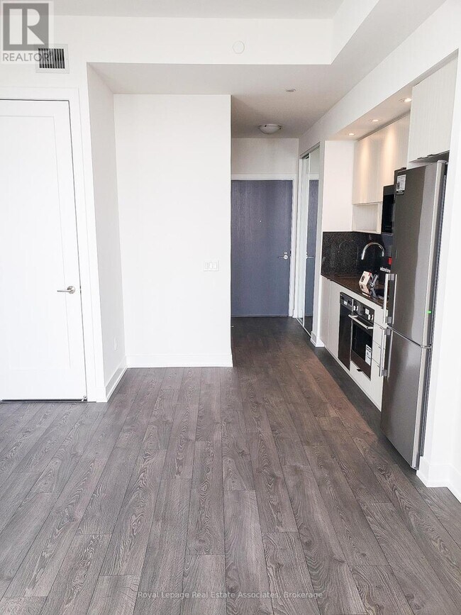 Building Photo - 9 Mabelle Ave