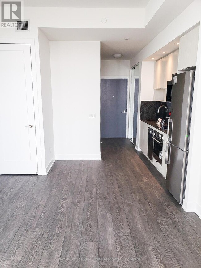 Photo du bâtiment - 9 Mabelle Ave