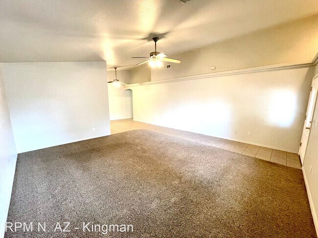 Building Photo - 3 br, 2 bath House - 3031 Mallory Loop