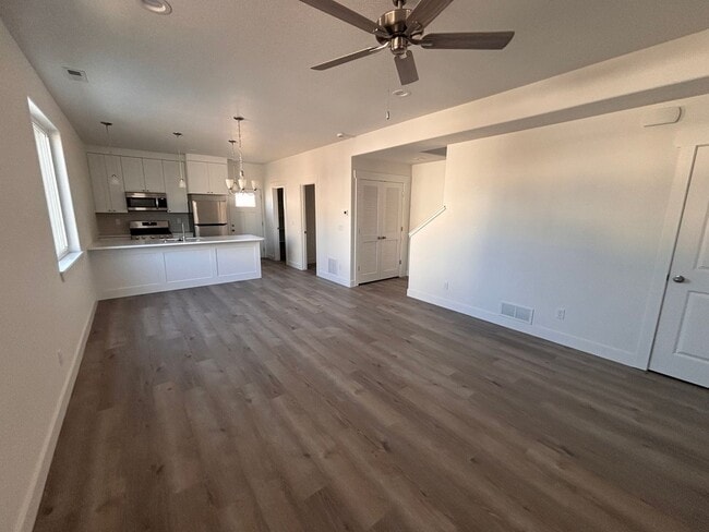 Building Photo - 3637 Byram Pt