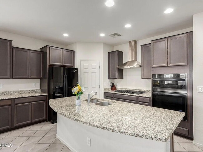 Building Photo - 6645 W Pleasant Oak Ct