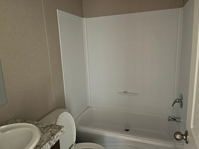 Photo - 211 Brookstone Vista Ln House