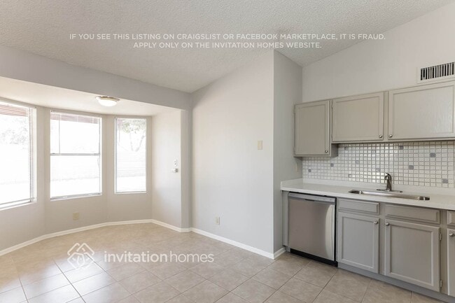 Foto del edificio - 14426 North 42nd Pl