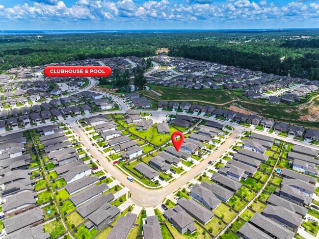 Foto del edificio - 6721 Chinapkin Oak Ln
