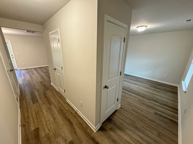 Building Photo - Beautiful NEW-CONSTRUCTION Goldsboro Home