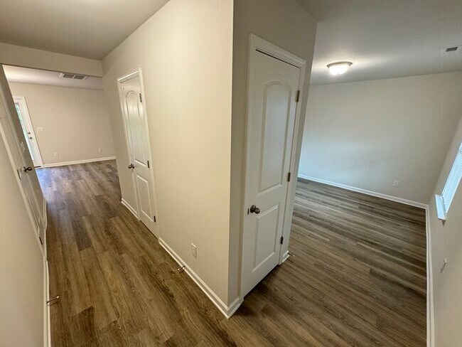 Foto del edificio - Beautiful NEW-CONSTRUCTION Goldsboro Home