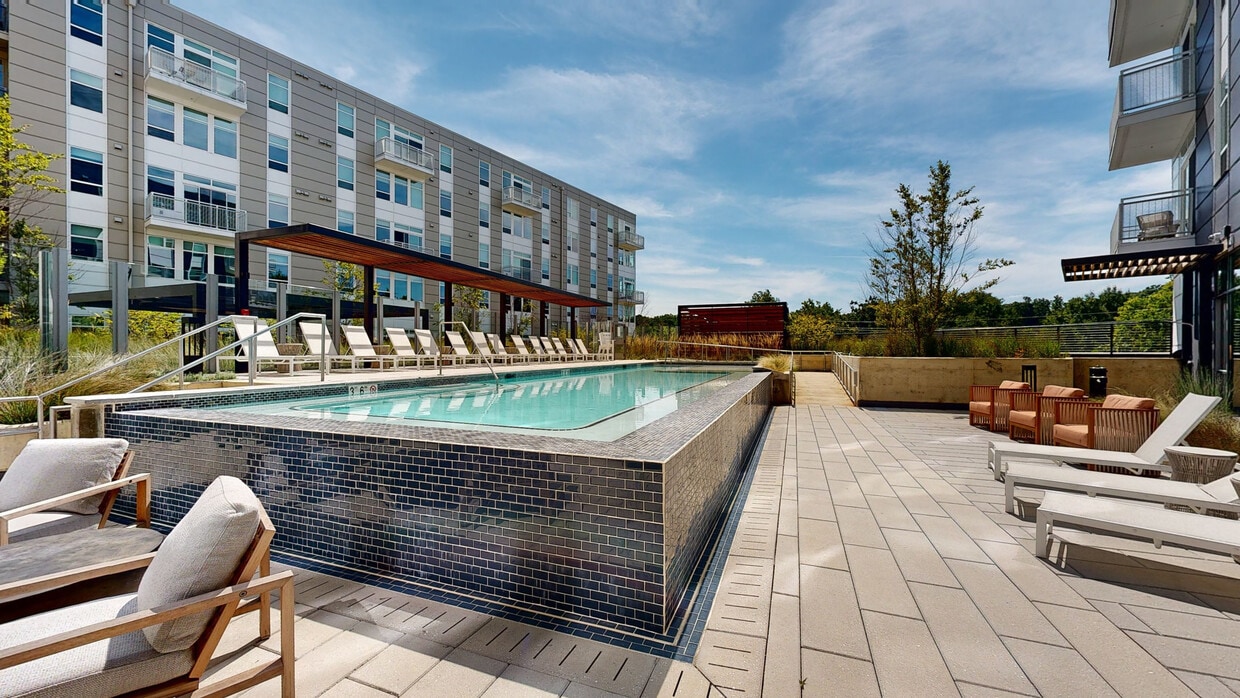 Photo - Aster Apartments
