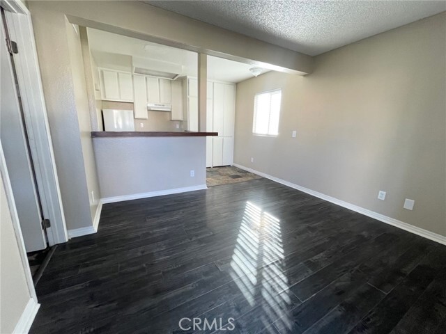 Building Photo - 3640 Oak Creek Dr