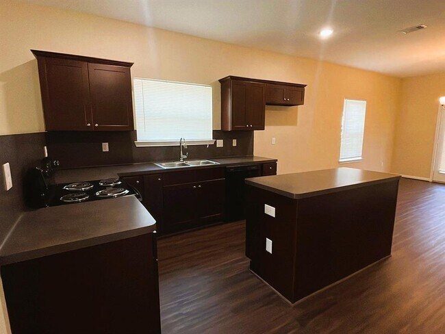 Foto del edificio - 6019 Haight St