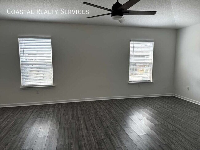 Foto del edificio - 146 Old Canoe Ln