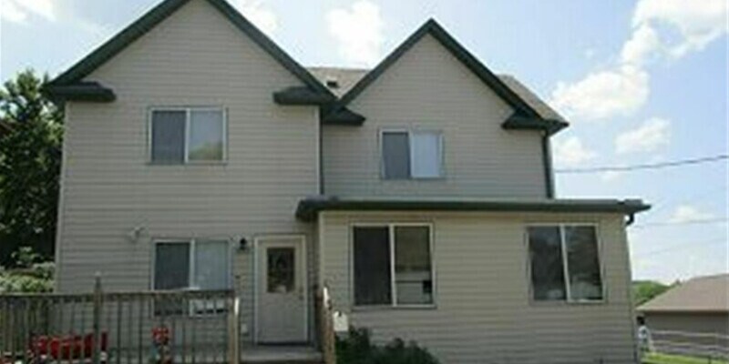 Primary Photo - 515 E. Walnut