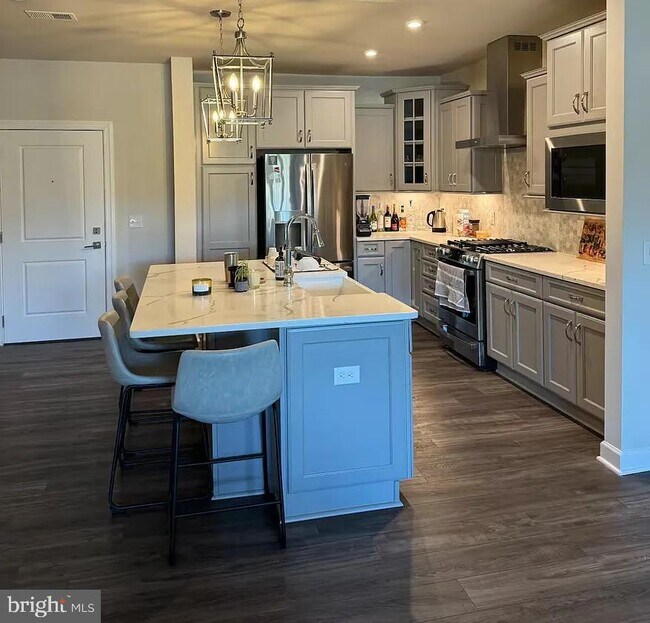 Foto del edificio - 3927 Fair Ridge Dr
