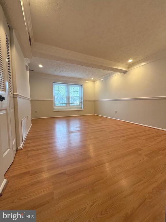 Foto principal - 19445 Breezedale Ln