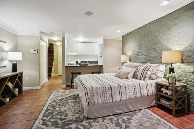 Foto del edificio - 1708 Johnson Ave NW