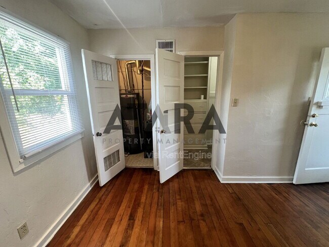 Building Photo - 2538 S 600 E