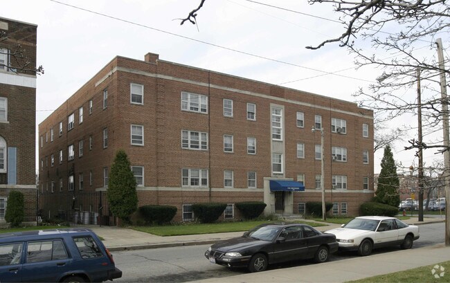 Foto del edificio - Mae Park Square Apartments
