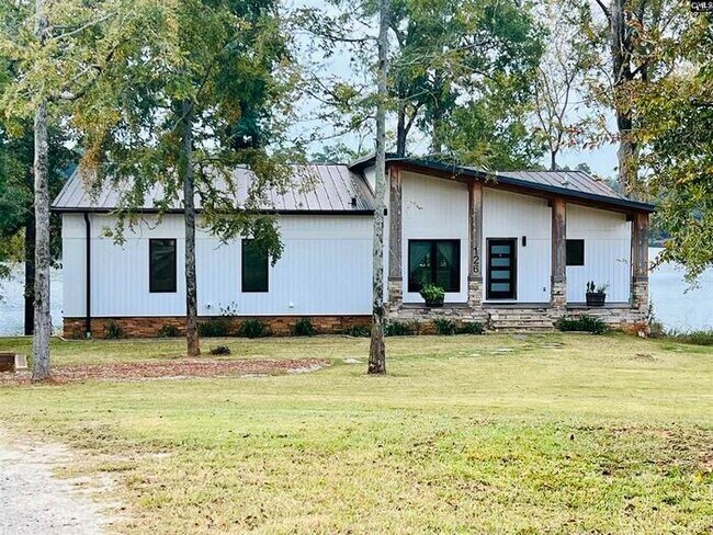 Foto del edificio - Lake Front Property with Dock