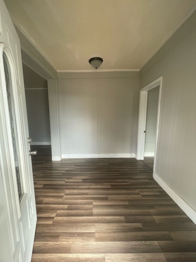 Building Photo - 324 Ramer Selmer Rd