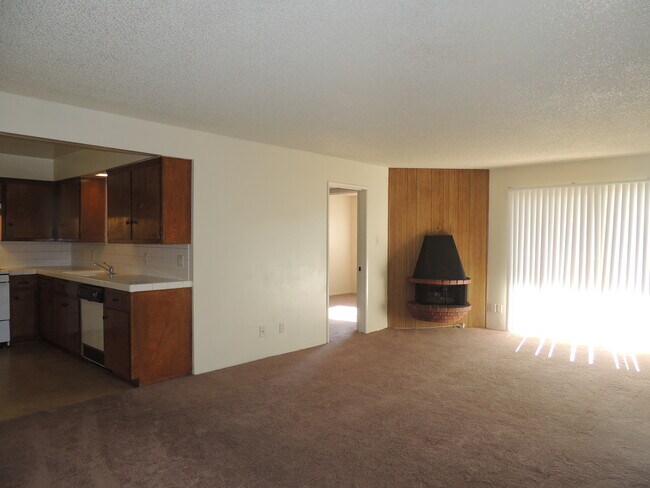 Foto del edificio - 7818 Stewart and Gray Rd
