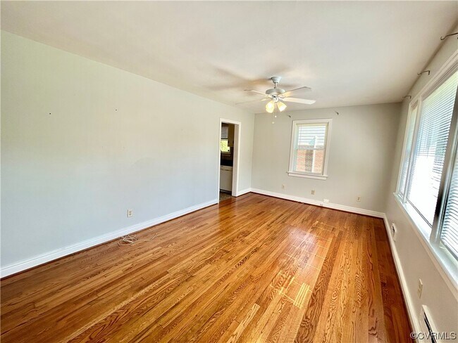 Building Photo - 3908 Fenwick St