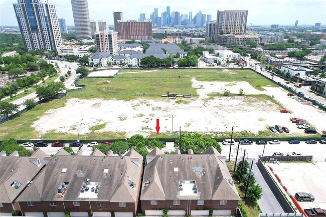 Foto del edificio - 728 Tirrell St