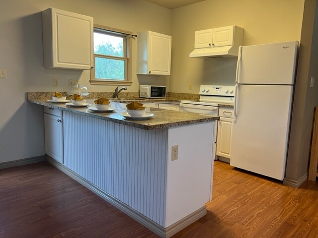 Building Photo - 504 W Moore St