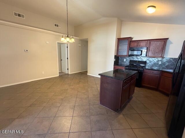 Foto del edificio - 4652 Lorenzo Ponce Dr