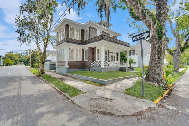 Broad St. view - 537 E 40th St
