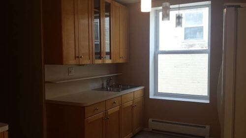 Building Photo - 219 31st St