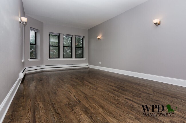 7502 South Eggleston Ave., Unidad 3S, Chicago, IL 60620 - 7505 S Eggleston Ave