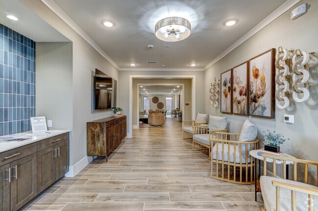 Lobby - Oak Lofts Crossing