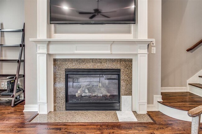 Foto del edificio - 4310 Holland Ave