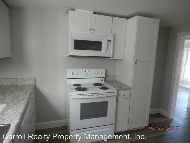 Foto del edificio - 222 Everitt Ave