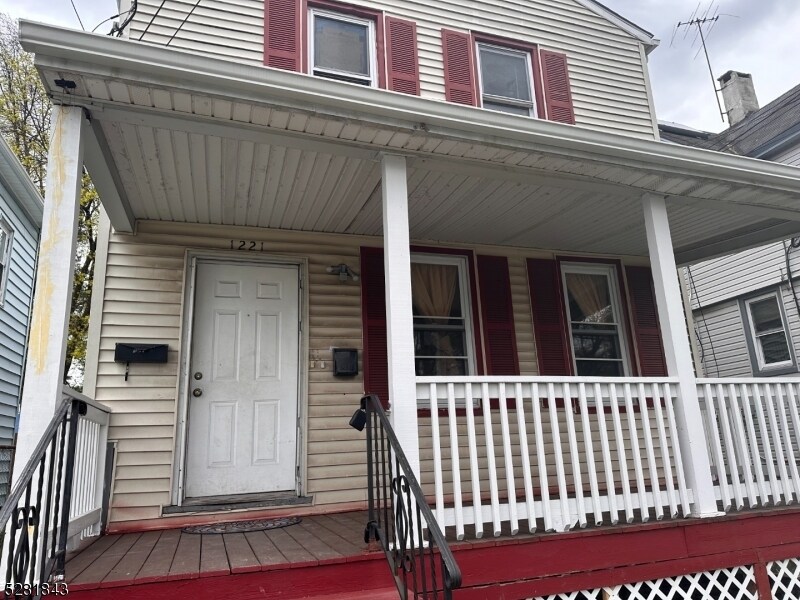 1221 W 3rd St Unit 1, Plainfield, NJ 07063 Room for Rent in