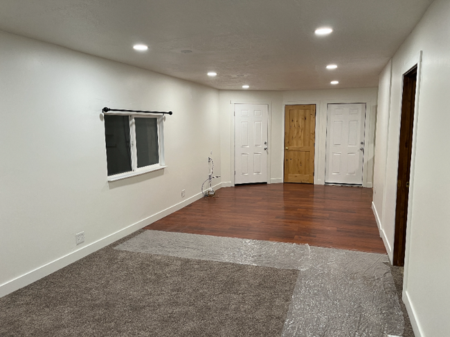Foto del edificio - 9506 W 7350 N St