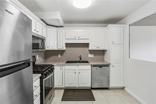 Photo - 2965 Pharr Ct S Northwest Apartment