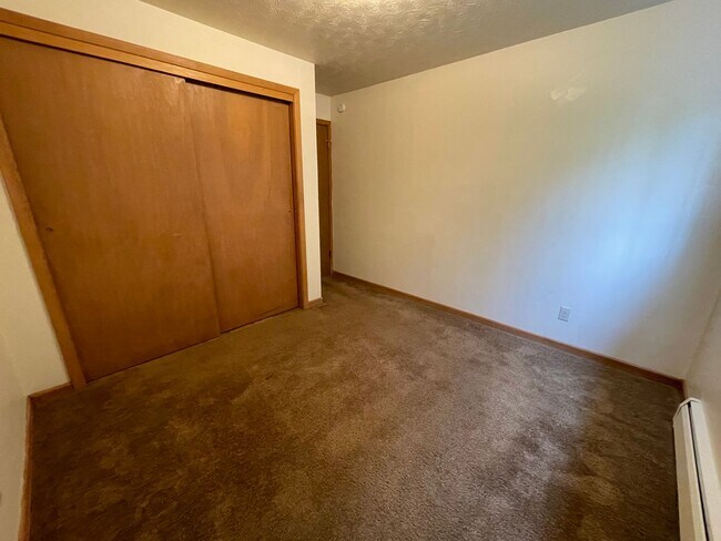 Foto del edificio - 2527 N Garfield Ave