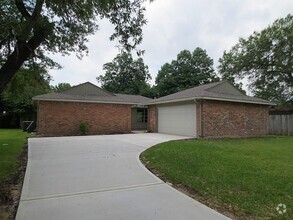 Building Photo - 9804 Wren Ct