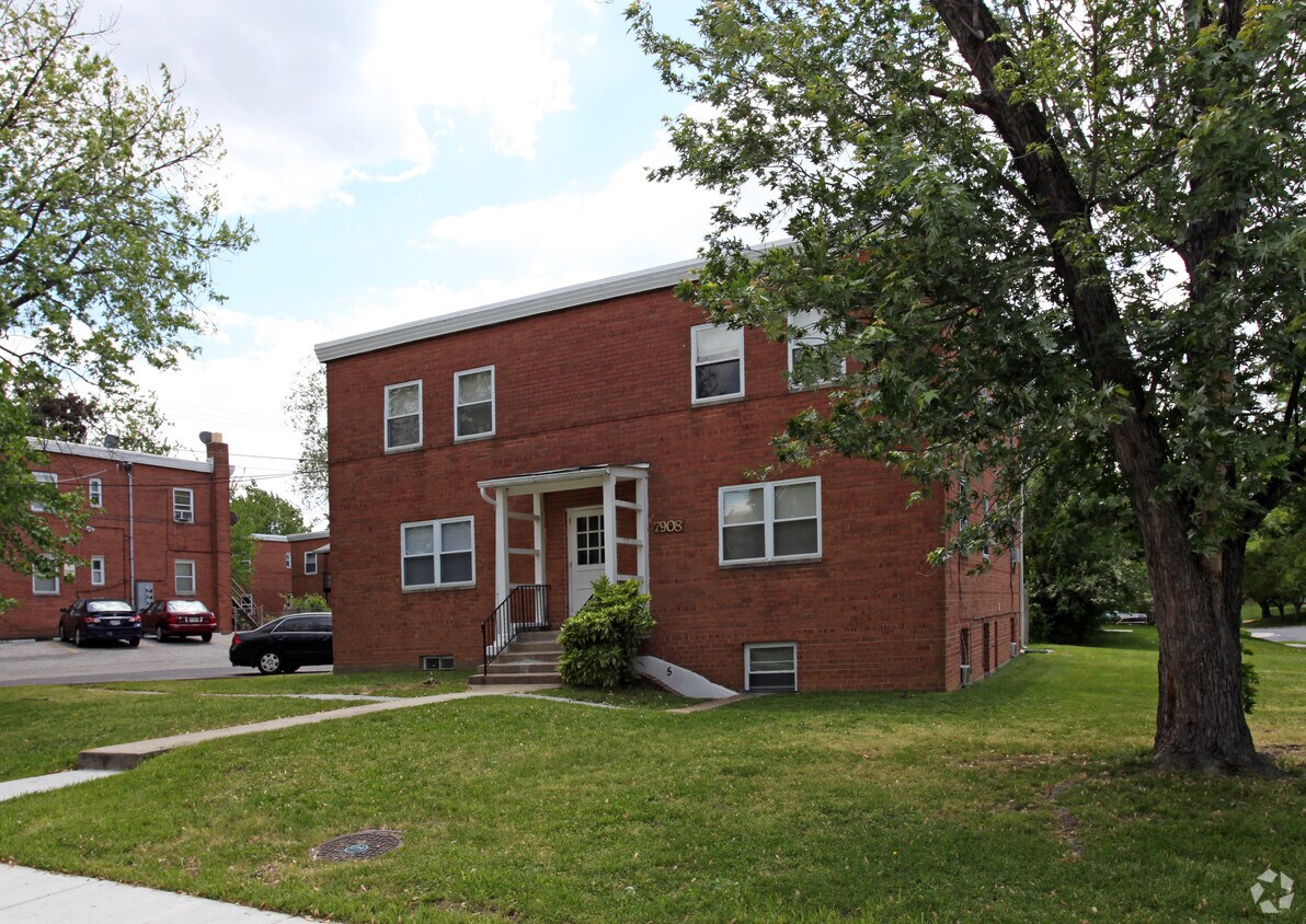 Primary Photo - 7908 Kennewick Ave