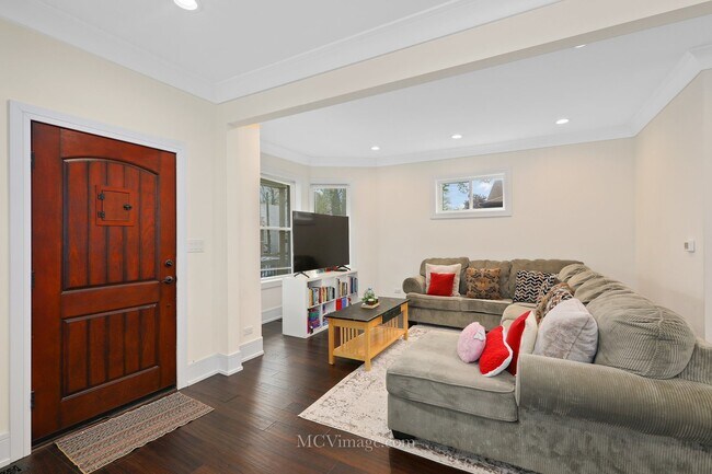 Foto del edificio - 2428 N Erie St