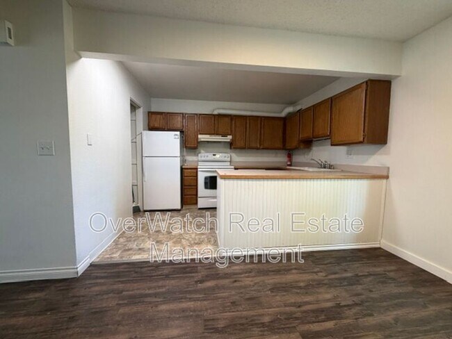 Foto del edificio - 16929 Coronado St