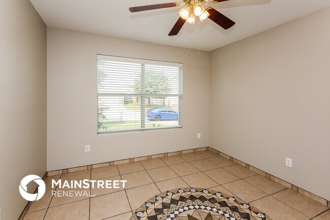 Foto del edificio - 4820 Trail Hollow Dr