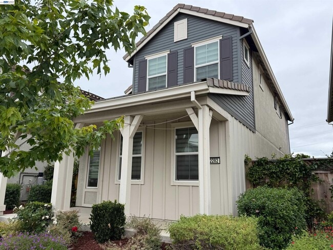 Building Photo - 2282 S Podere Dr