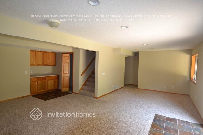 Foto del edificio - 10312 Kalen Ln NE