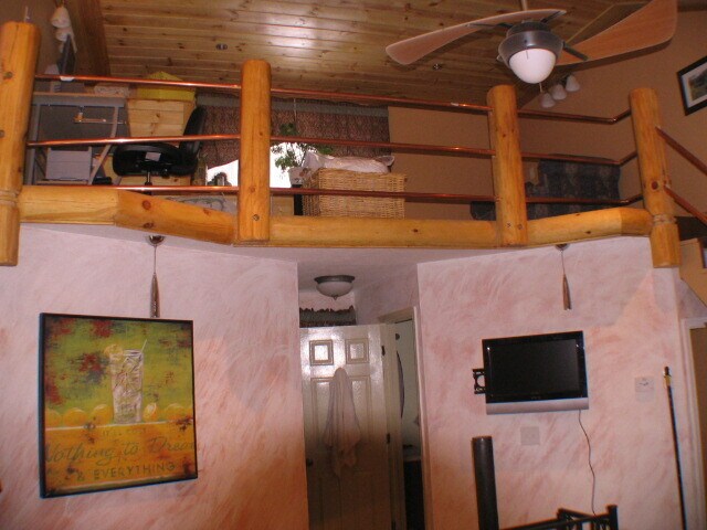 Building Photo - 28 Lane Ave