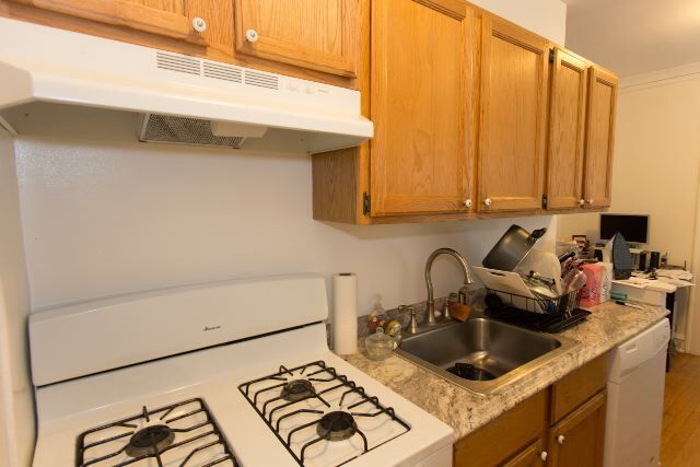 Foto del edificio - 2844 W Fletcher St