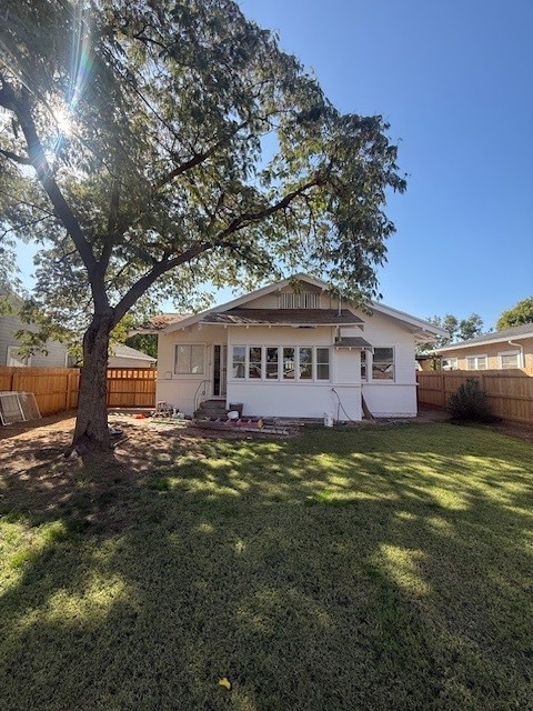 Primary Photo - 725 E Princeton Ave