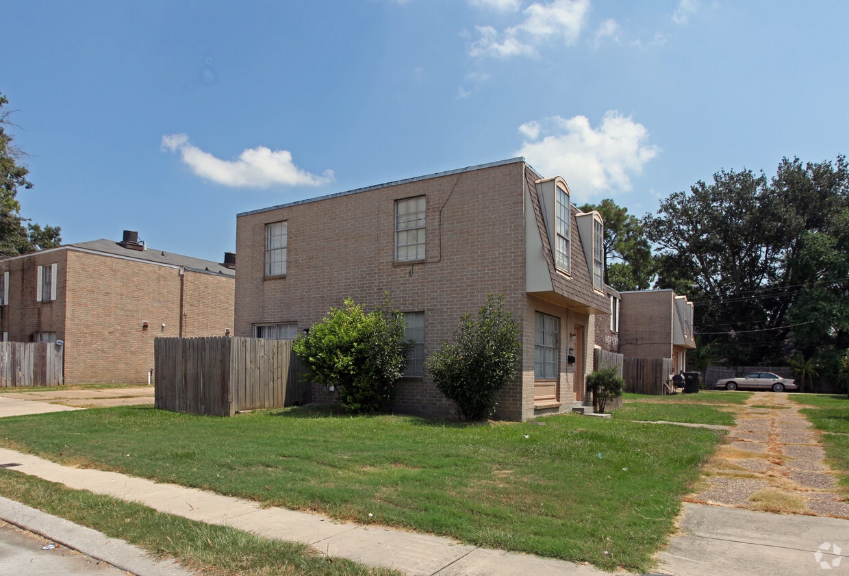 Primary Photo - Kabel Estates