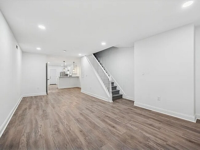 Foto del edificio - 5314 Upland St